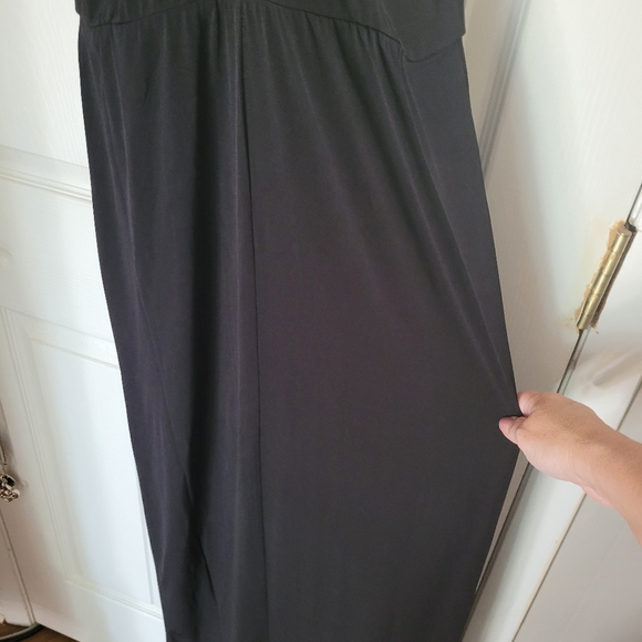 CLEARANCE! BCBG Slinky Black Maxi Dress M - Picture 4 of 12